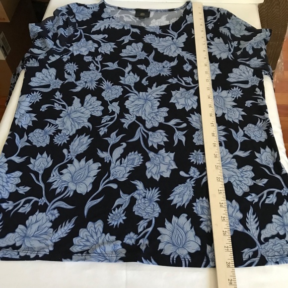 JM COLLECTION Floral Bell Sleeve Blouse Round Neck Blue Women’s Size XL Size 1X - Picture 10 of 16